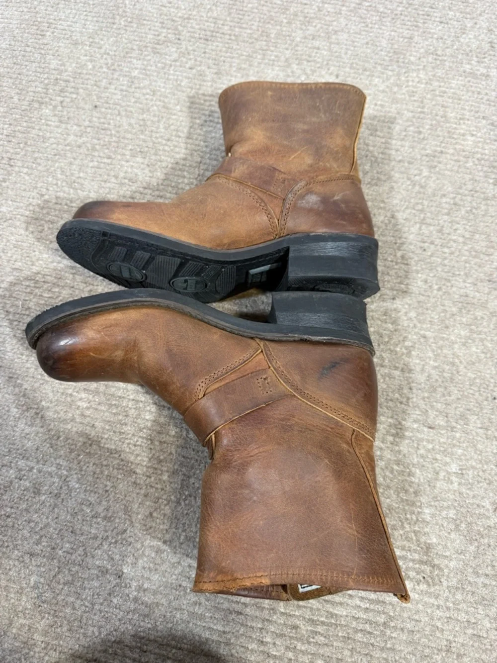 Frye engineer 8r